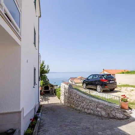 Apartment Bandalo *